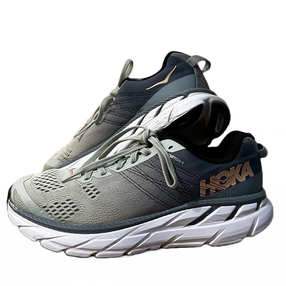 HOKA - Clifton 6 Running Shoe